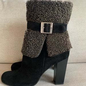 Like new Donald Pliner Carmen ankle boots.